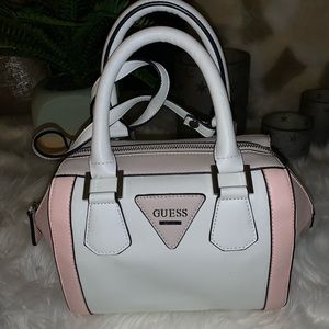 Guess bag